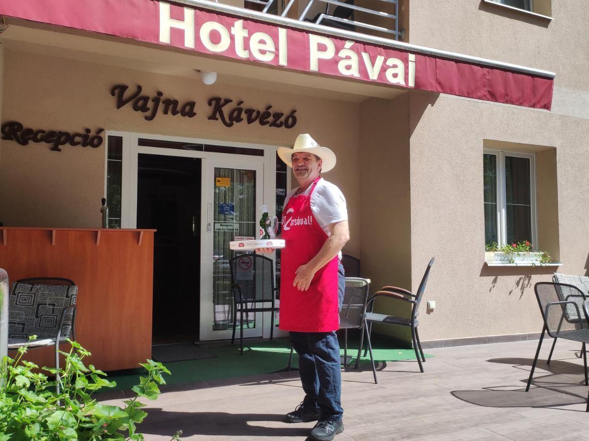Hotel Pávai Hajdúszoboszló Exterior foto